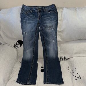 Decree size 9 distressed bootcut jeans